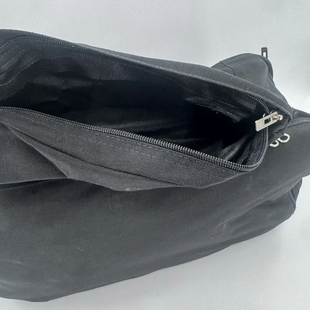 Vintage Mountain Equipment Inc. Convertible Travel Duffle Bag / Backpack USA MEI